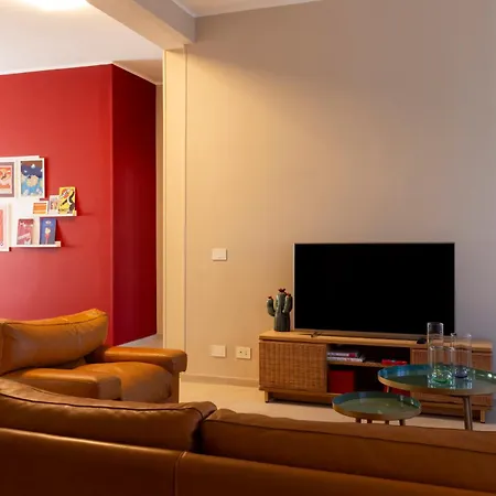 아파트 Henry's House