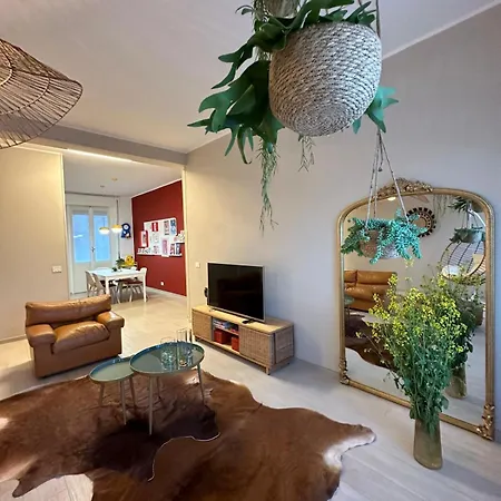 Henry's House بارما