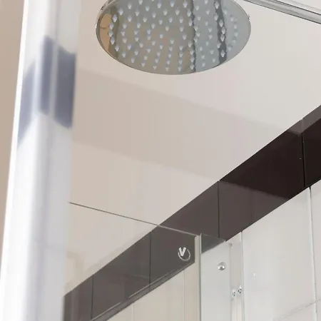 Henry's House Luxury Urban פארמה