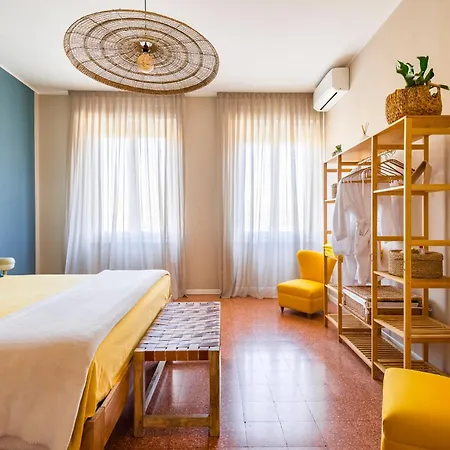 Henry's House Urban Comfort A * بارما