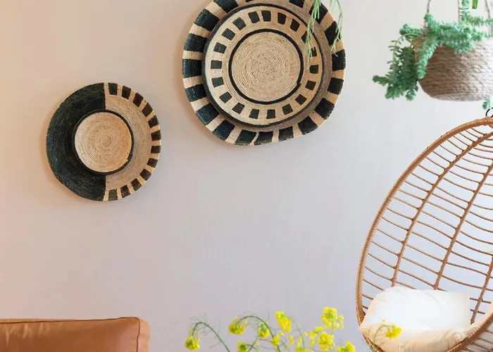 Henry's House Luxury Urban