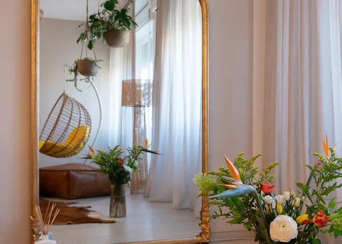 Henry's House Luxury Urban *