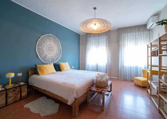 Henry's House Luxury Urban * Parma